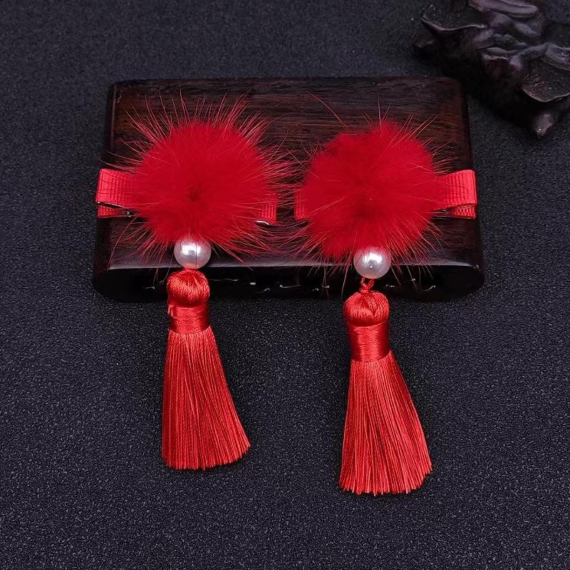 Mc1262 (red mink fur tassels) a pair