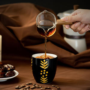 Tazza da Caffè e Tè in Ceramica Dipinta a Mano Stile Medio Orientale - Nuovo Regalo Aziendale 230ml Tazza da Caffè Arabo - Product Image 4