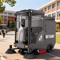 Nettoyeur de sol électrique autoporté CleanHorse M8 pour extérieur, route et rue, nouvelle machine avec batterie 48V150Ah, largeur de nettoyage de 2300 mm