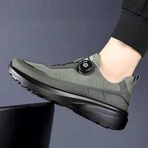 Nouvelles baskets décontractées pour hommes à semelle épaisse et bouton rotatif, couleur unie, pour le quotidien et l'extérieur - Product Image 3