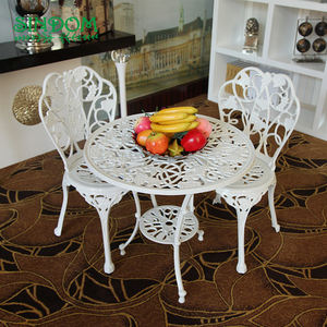 Juego de <span class=keywords><strong>Mesa</strong></span> <span class=keywords><strong>y</strong></span> <span class=keywords><strong>Sillas</strong></span> de Jardín de Aluminio Resistentes al Agua, en Oferta - Product Image 5