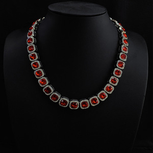 2024 New Hip Hop Vuông Của <span class=keywords><strong>Ruby</strong></span> Vòng Cổ Người Đàn Ông Vòng Peplum Rhinestone Thời Trang Cuba Vòng Cổ Phụ Nữ - Product Image 2