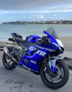 <span class=keywords><strong>Yamaha</strong></span> <span class=keywords><strong>R6</strong></span> Supersport d'occasion |   Moteur DOHC refroidi par liquide |   Motos à essence/<span class=keywords><strong>Moto</strong></span> tout-terrain - Product Image 1