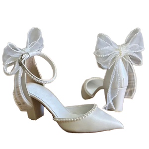 Chaussures à talons hauts élégantes et légères pour femmes, style chinois, à bout ouvert, avec talon carré et patchwork, personnalisables et de luxe - Product Image 1