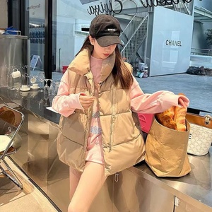 Nuevo Chaleco de Algodón para Mujer con Cuello Alto y Bolsillos con Cremallera, Chaleco de Moda para Otoño e Invierno - Product Image 2