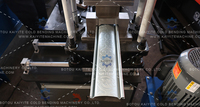 Machine de formage de rouleaux pour portes à enroulement gaufrées, machine de fabrication de lames métalliques, équipement pour portes à enroulement à motifs pour portes de garage
