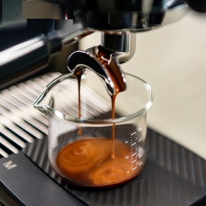 Vendita calda eco-friendly Espresso Sharing tazza di vetro resistente al calore con beccuccio per Mini <span class=keywords><strong>caffettiera</strong></span> rifornito - Product Image 5