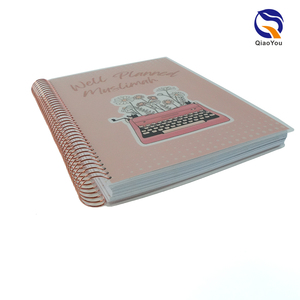 สมุดแพลนเนอร์รายวันแบบสันเกลียวโลหะเคลือบทอง ดีไซน์ส่วนตัว พิมพ์ลายตามสั่ง สำหรับสาวๆ - Product Image 4