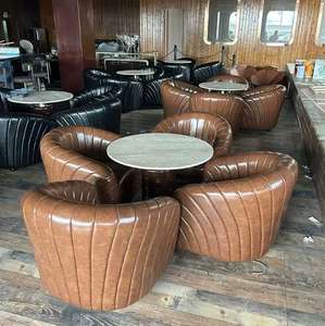 Sillas de Restaurante de Madera de Diseño Antiguo Moderno Personalizables, Muebles Comerciales Duraderos y Ecológicos para Restaurantes - Product Image 3