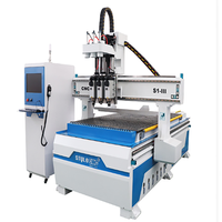 Machine de fraisage CNC pour la fabrication de portes d'armoires de cuisine à vendre