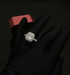 مخصص S925 الفضة 9k 10K 14K 18K الصلبة ذهب مويسانيتي مختبر الماس الروزي الزمرد الياقوت خطوبة خاتم الزواج الخلود