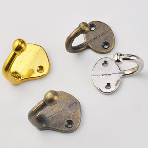 Ganchos de pared individuales de hierro fundido en bronce antiguo, plata y oro para colgar abrigos y gorras detrás de puertas o en paredes. - Product Image 1