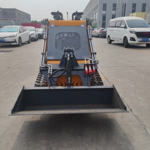 Penjualan pabrikan Crawler kompak selip Steer <span class=keywords><strong>Loader</strong></span> ringan selip Mini Steer <span class=keywords><strong>Loader</strong></span> dengan kecepatan dan keluaran aliran cepat - Product Image 1