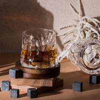 Coffret cadeau whisky avec verres rotatifs, sous-verres en bois, glaçons - Emballage personnalisé, écologique, 100% alimentaire