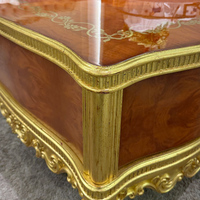 Table basse de salon de luxe en placage de bois impérial classique, finition brillante, tiroirs sculptés et dorés, pour salon, manoir, salle à thé