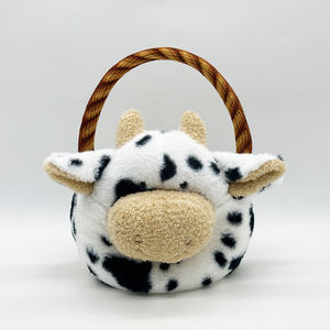 Nouveau panier de Pâques de vache en peluche matériau en peluche Super doux avec remplissage en coton PP techniques lavées pour le soulagement du Stress - Product Image 1