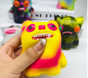 Nuevo Juguete Sensorial Antiestrés de Monstruo Dental Feo y Adorable de Levantamiento Lento 2025 para Niñas y Niños, de Material TPR Colorido - Product Image 6