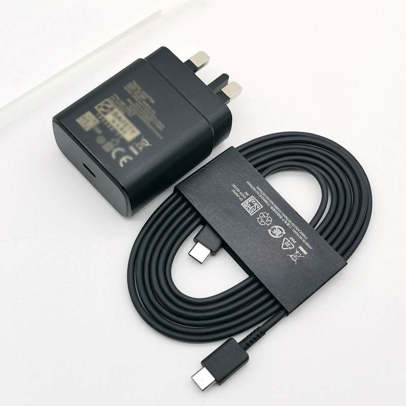 Cargador negro 45W + cable 1,5m