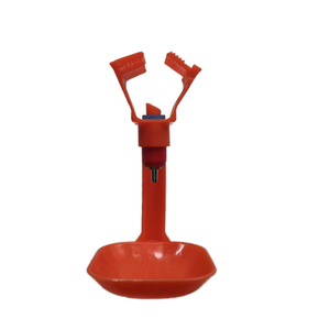 Automatico pollaio capezzolo bevitore in acciaio di plastica rubinello tazza per la griglia acqua gocciolante abbeveratoio per aziende agricole usato condizione - Product Image 1
