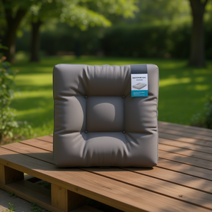 Coussin carré d'extérieur en tissu gris 19,7x19,7x4,7 pouces, résistant à l'eau, rembourré en mousse matelassée, utilisable toute l'année - Product Image 2