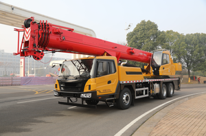 Pour les entrepreneurs en travaux de levage et les entreprises de <span class=keywords><strong>location</strong></span>, <span class=keywords><strong>grue</strong></span> sur <span class=keywords><strong>camion</strong></span> STC250C4 de haute qualité, 25T, 3 essieux, flèche principale de 35m, hauteur de levage de 43,5m - Product Image 6