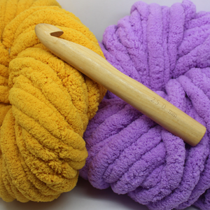 Fil à tricoter en chenille épaisse super douce de 2 cm, lavable, en polyester, pour couvertures DIY et lits pour animaux de compagnie (vente en gros) - Product Image 6