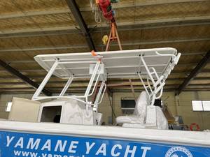 Bateau de pêche en fibre de verre de 9,5 m, nouveau design, fond en V profond, bateau de sport - Product Image 5