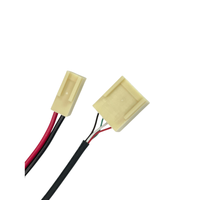 Assemblages de câbles pour appareils électroménagers avec connecteur
