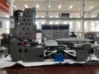 Centre d'usinage horizontal CNC HMC800 robuste, table de travail de 800*800 mm pour l'usinage de grandes pièces automobiles et de composants aérospatiaux