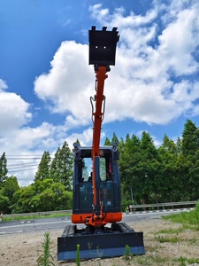 Nouvel Arrivage 2026 Livraison Gratuite Équipement de fouilles funéraires Mini-pelles sur chenilles de 2 tonnes certifiées CE avec moteur Kubota - Product Image 5