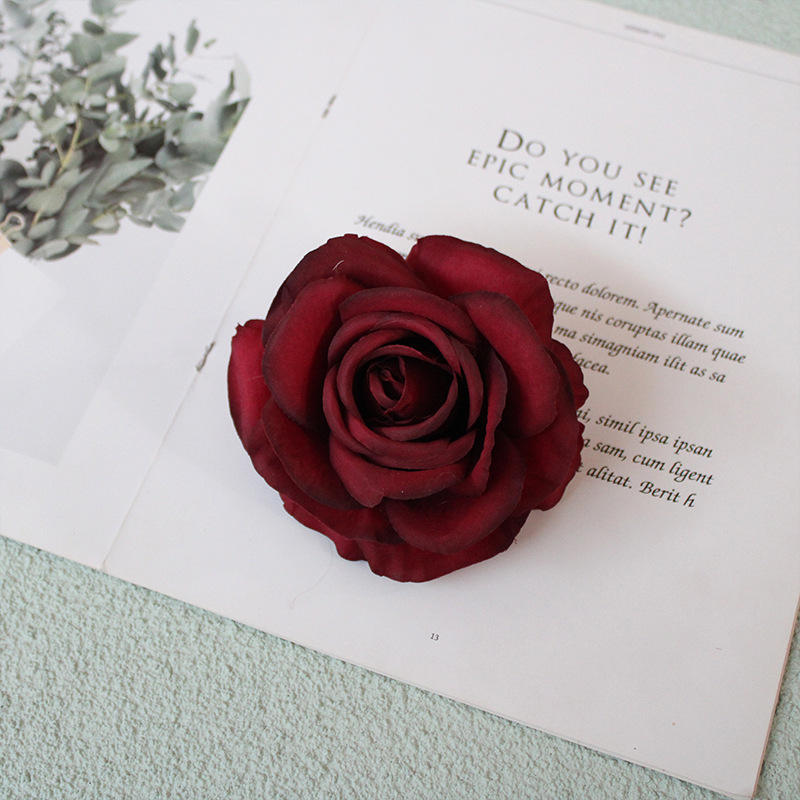 สีชมพูอ่อน