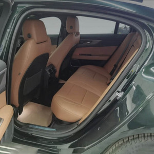 Jaguar XEL d'occasion <span class=keywords><strong>2022</strong></span> 2.0T 250PS R-DYNAMIC S Version Sport Volant à Gauche Intérieur Sombre Jantes Turbo R18 Sièges en Cuir - Product Image 5
