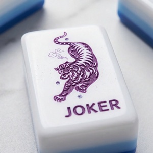 NatuGift – Nouvel ensemble de <span class=keywords><strong>Mahjong</strong></span> et d'échecs de luxe portable 4 couches pour enfants, style américain, 160 tuiles en acrylique, boîte pliable, échecs chinois - Product Image 5