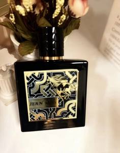 Parfum arabe best-seller pour hommes et femmes, senteur florale, longue tenue, spray pour usage quotidien, vente en gros disponible en stock - Product Image 3