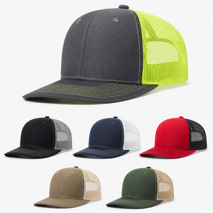 Casquettes de camionneur en coton OEM avec dos en maille, ajustables, avec panneau avant en jean et patch logo - Product Image 1