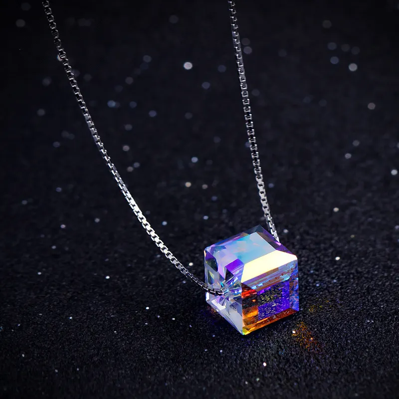 Fashion 925 Sterling Silver Ladies Necklace Aurora Crystal Square Personality Pendant Necklace Beautiful Jewelry Gift For Woman