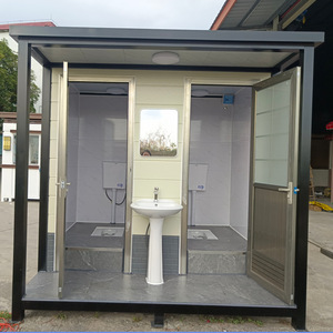 Baño Portátil Moderno con Dos Cabinas y Lavabo, Unidad de Baño Público para Exteriores - Product Image 2