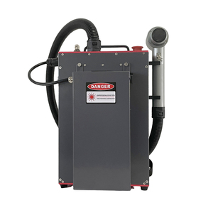 Machine de nettoyage au laser à fibre portative, machine de décapage de la rouille au laser, machine de décapage de la peinture, de l'huile et de l'oxyde, nettoyage des surfaces métalliques - Product Image 4