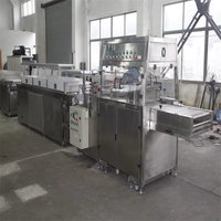 Machine d'enrobage automatique de chocolat à bas prix avec tunnel de refroidissement
