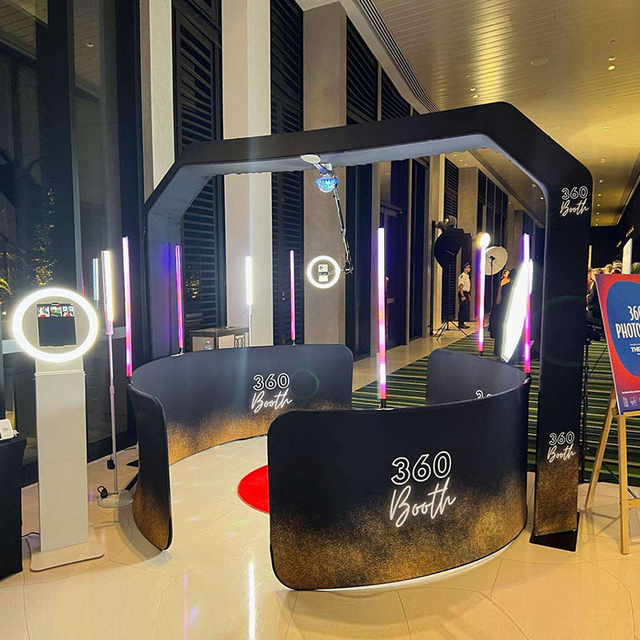 Newest Over the Head Photo System for Large Groups With Professionnel Arm Ring Overhead 360 Photo Booth