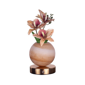 Lampe de nuit décorative à fleurs artificielles avec charge USB pour la chambre à coucher et le salon, décoration de la maison - Product Image 1