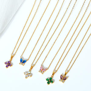 Venta al por mayor verano moda Acero inoxidable mariposa titanio acero collar circón nicho pétalo clavícula cadena no se decolora joyería - Product Image 1