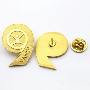 Китай, золотой поставщик, высокое качество, логотип под заказ, Золотая булавка для лацканов, эмалированный металлический значок для клуба Львов