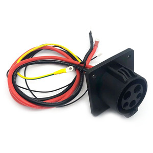 Enchufe de cargador J1772 EV Entrada estándar americana de 5 pines con arnés de cableado y adaptador de corriente - Product Image 4