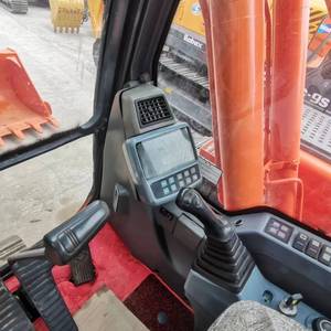 รถขุดดินมือสอง Doosan DX140LC รุ่นดั้งเดิม 14 ตัน สภาพดี ขายในประเทศจีน - Product Image 6