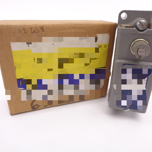 Servidores de datos,... Nsmp Industrial Automation PAC Controlador de programación PLC dedicado Nuevo stock original listo - Product Image 1