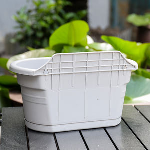 Pot de fleurs mural pour balcon, idéal pour Chlorophytum, Radis Vert, Pétunia, avec plateau offert - Product Image 4