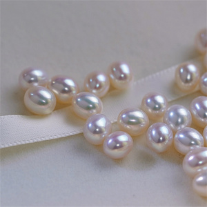 6.5-7mm 3a grado bianco rosa ovale di riso a goccia vera e propria acqua dolce originale <span class=keywords><strong>perle</strong></span> di acqua dolce - Product Image 6
