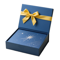 Boîte cadeau rigide à couvercle rabattable avec logo personnalisé, boîte en papier décorée d'un nœud en ruban satiné avec estampage à chaud argenté pour emballage de cadeaux de luxe