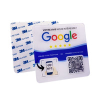 Code QR dynamique personnalisé 80*80/100/100/120*120mm 213/215 fenêtre NFC autocollant de table pour le partage de médias sociaux/Menu